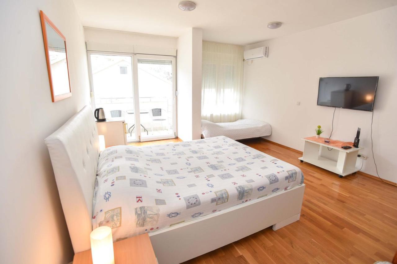 Modern 200m From The Budva